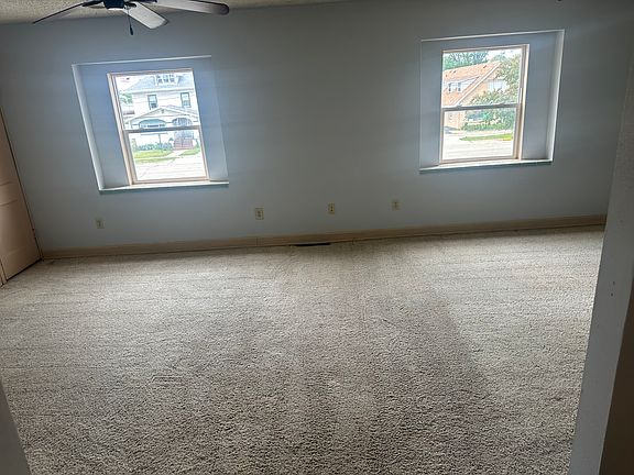 5th image of 541 Blackhawk Blvd