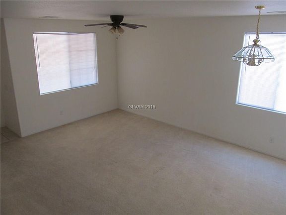 3rd image of 3008 Jacaranda Dr #0