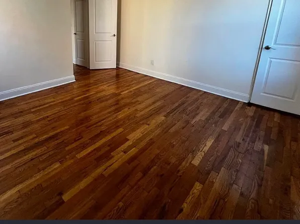 143-16 Barclay Ave #5B, Flushing, NY 11355