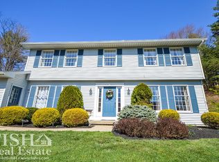 1730 McConnell Dr, Williamsport, PA 17701