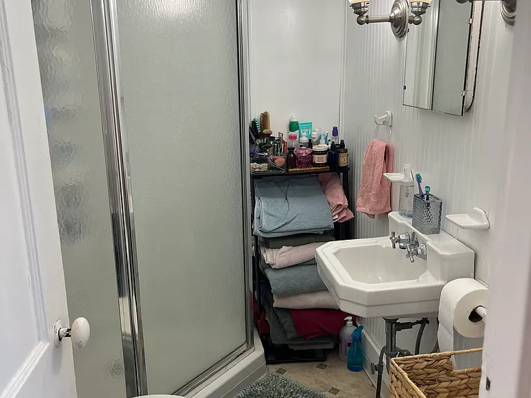 211 Union Ave NE #1 — Photo 11