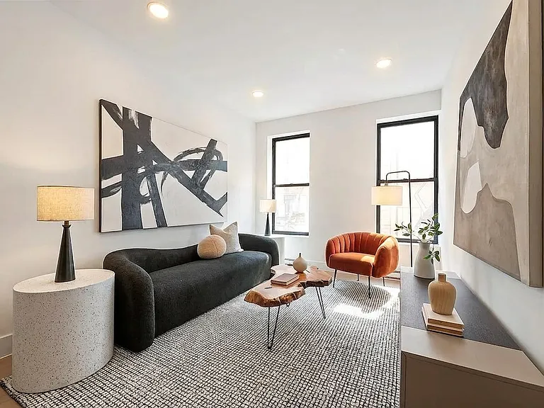 291 7th Ave #3F — Photo 1