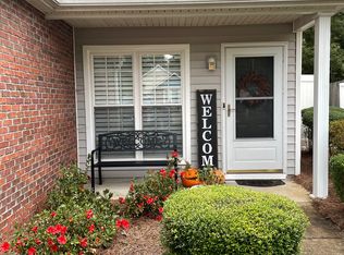 1058 Daventry Xing, Woodstock, GA
