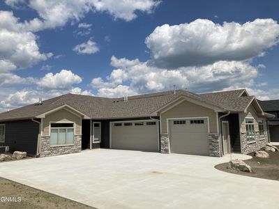1026 Collective Ln, Bismarck, ND, 58503