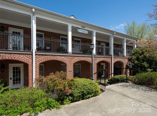 2688 Greenville Hwy UNIT E, Flat Rock, NC 28731