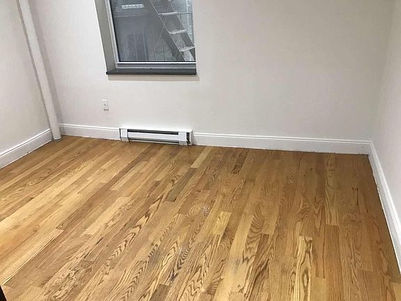 4th image of 210 W 107th St APT 5b