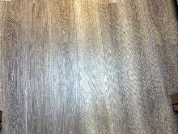 3rd image of 2717 Echo Ln