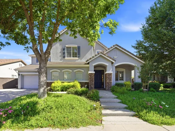 9728 Country Falls Ln, Elk Grove, CA 95757