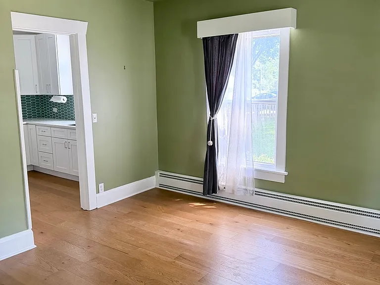 124 E Sunnyside Ave — Photo 5