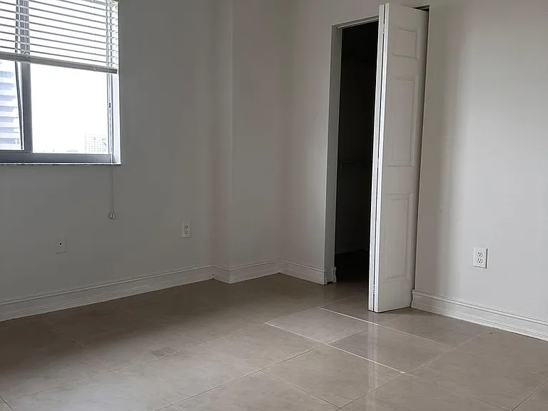 Vista del Rio Apartments — Photo 27