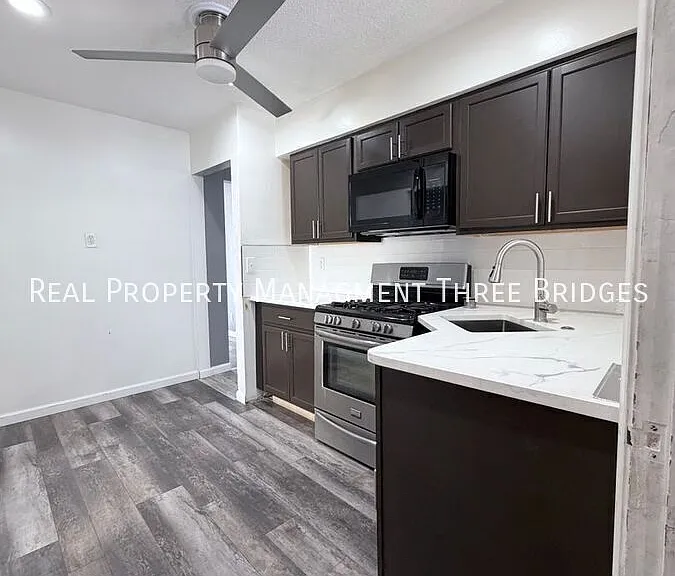 35 S Barat Ave — Photo 11