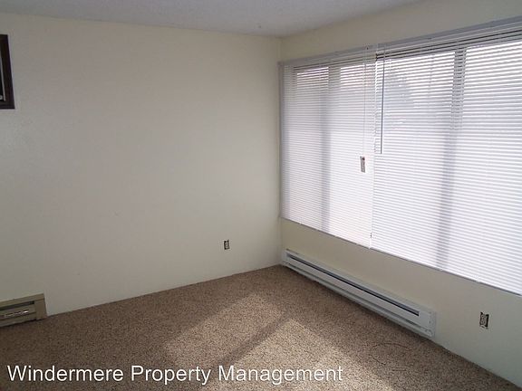 5th image of 1302 S College Ave APT A