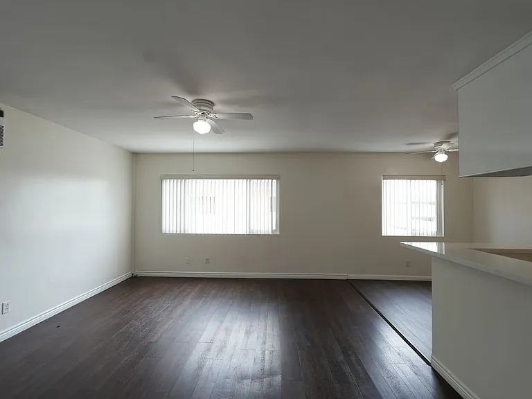 8101 Stewart & Gray Rd — Photo 19