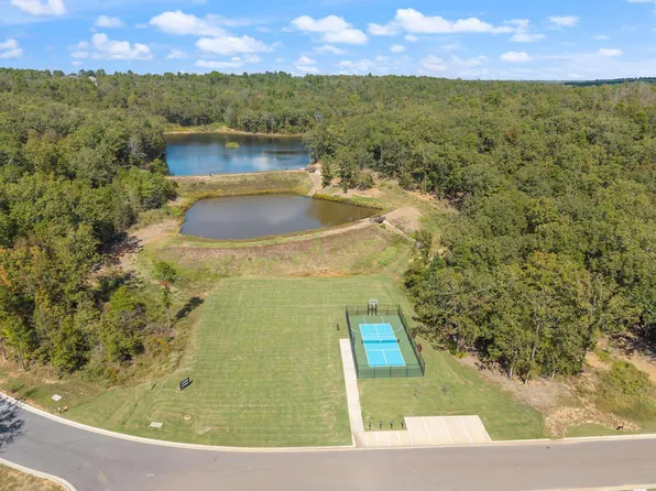15304 Matterhorn Loop, Maumelle, AR 72113