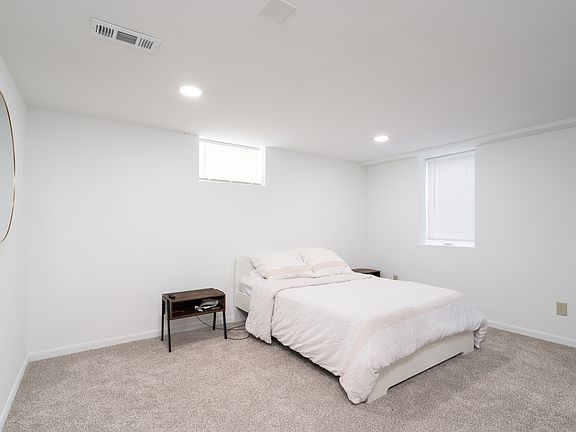 3rd image of 3968 Xenwood Ave S #3968