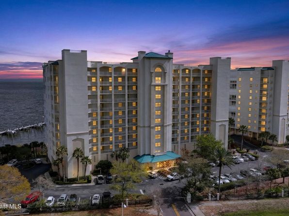 3 Indian River Ave APT 305