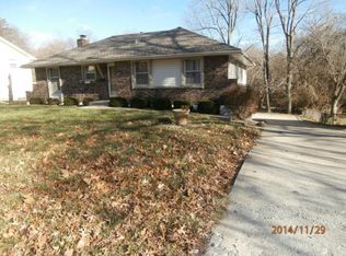7229 Crisp Ave, Raytown, MO 64133