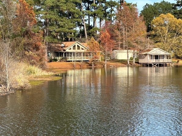 (undisclosed Address)