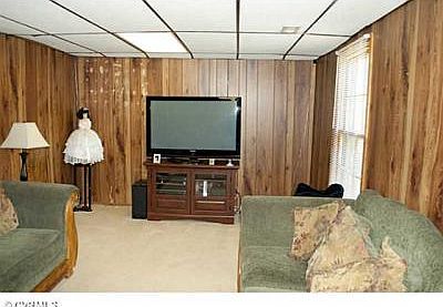 5th image of 6213 Manuel Ct