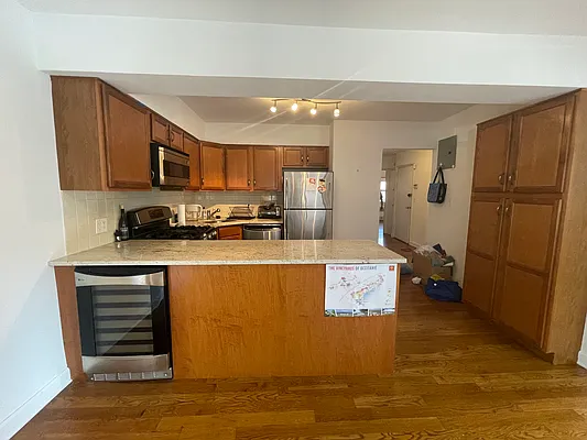 Rented by Modern Spaces | media 12