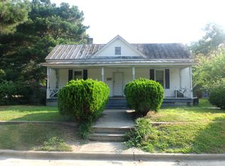 611 Crowell St E, Wilson, NC 27893