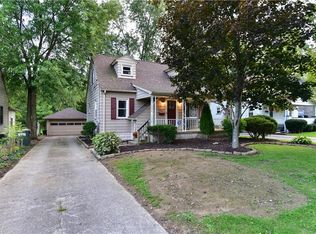 11 Massachusetts Ave, Poland, OH