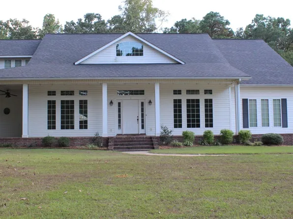 500 County Road 2111, Hooks, TX 75561