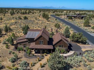 16700 SW Lago Vista Dr, Powell Butte, OR