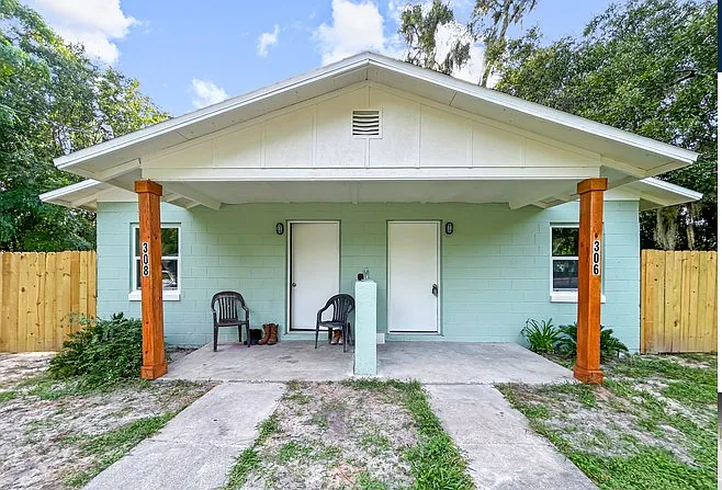 306 SW 19th Ave #306