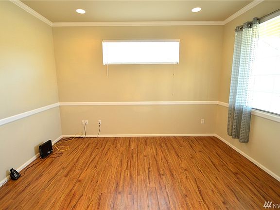 4th image of 20522 81st Ave E
