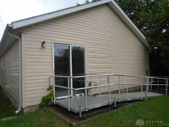 4th image of 2218 Nomad Ave