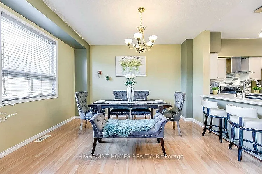 4 bed, $3,600 — Photo 4