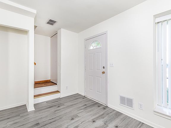 2nd image of 13K Fernwood Dr #13K