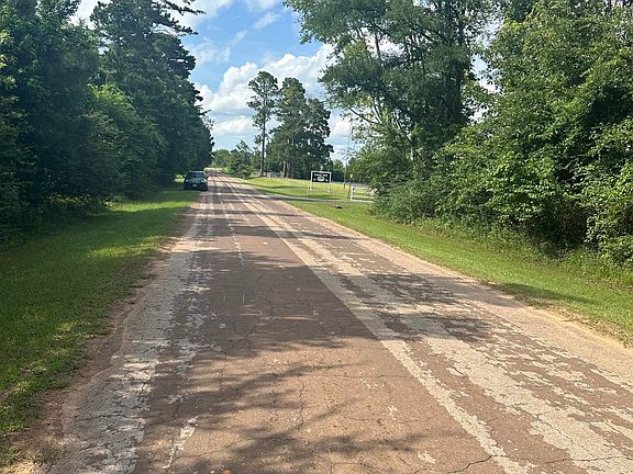5th image of Cooks Rd