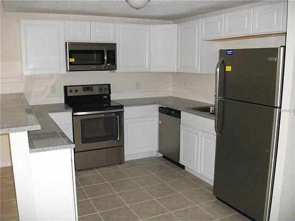 3rd image of 1001 Pearce Dr Unit 108