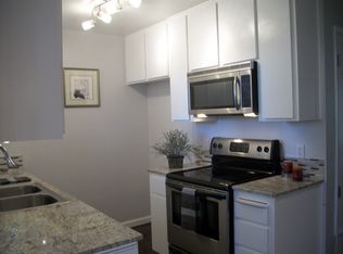 9145 Newhall Dr APT 56, Sacramento, CA