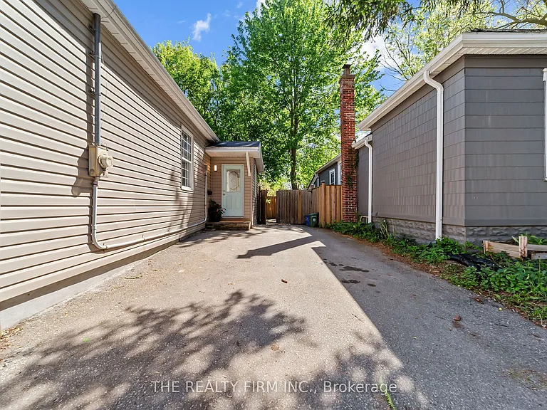 5 Henry St — Photo 18