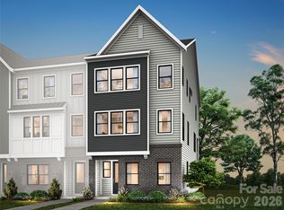 6012 Yellow Buckeye Dr, Charlotte, NC 28277