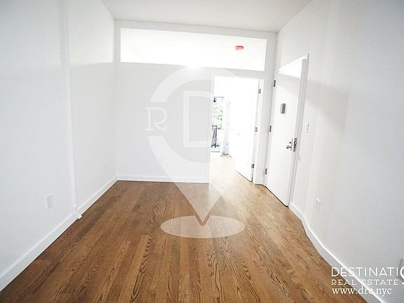 3rd image of 740 4th Ave APT 1L
