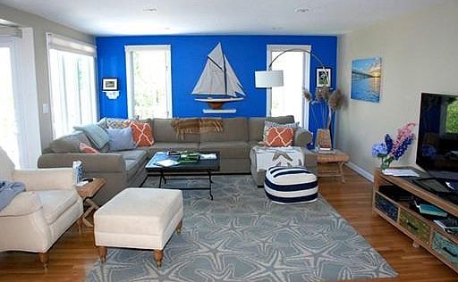 2nd image of 70 Parks St APT 4