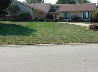 530 Peachcreek Rd, Dayton, OH 45458