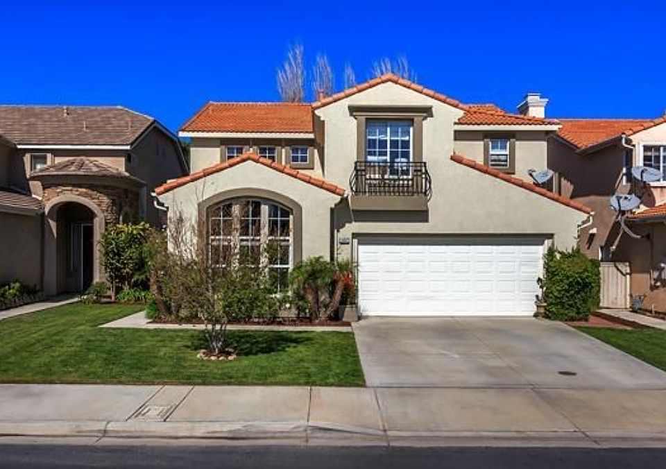 1st image of 15832 Sedona Dr