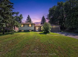 23 Pine Park Blvd, Adjala Tosorontio, ON L0M1J0