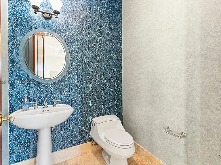 1410 Tagus Ave — Photo 16