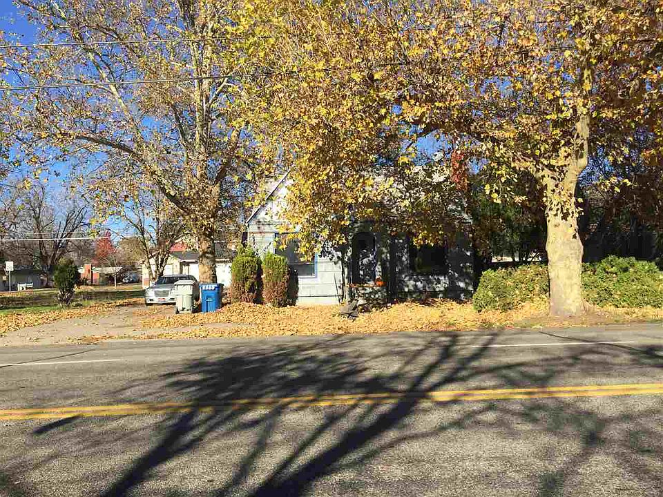 2nd image of 4418 W Emerald St