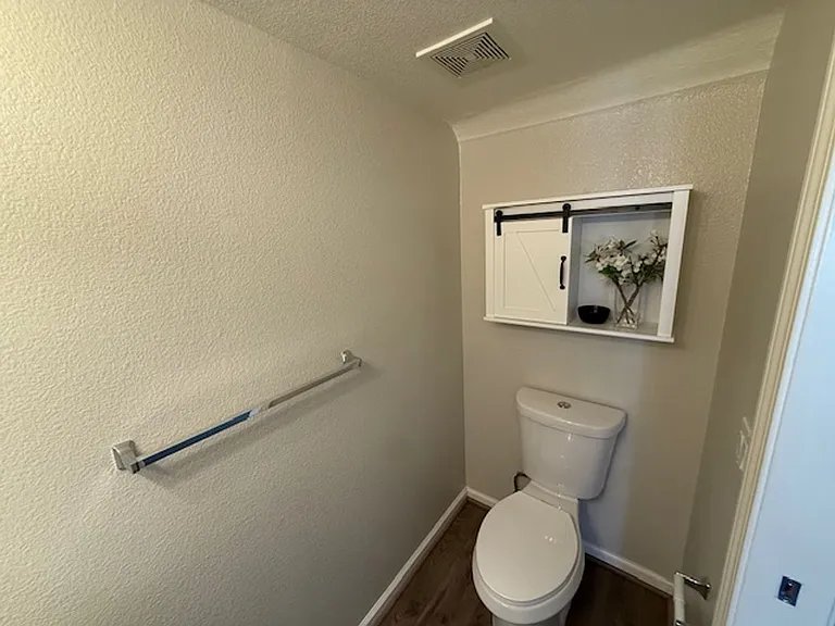 9 Ashford Pl — Photo 9