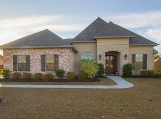 633 Place Street Etienne, Covington, LA 70433