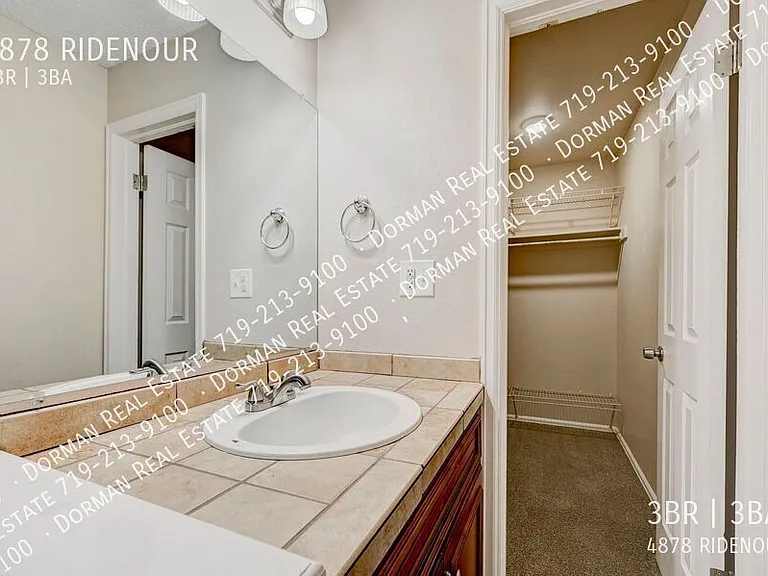 4878 Ridenour Dr — Photo 21