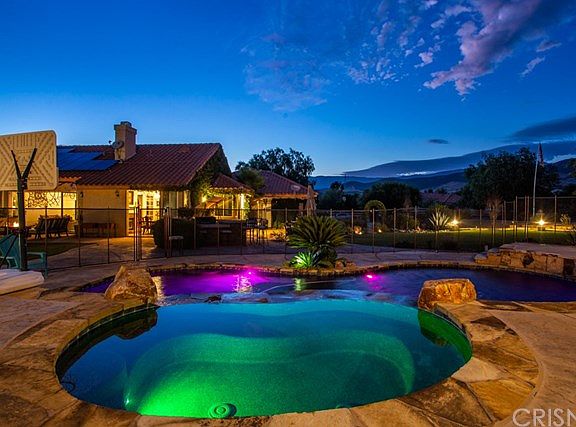 5th image of 34950 Sweetwater Dr