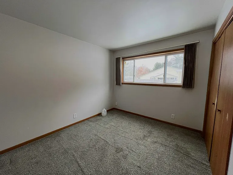 2310 Radtke Ave — Photo 8